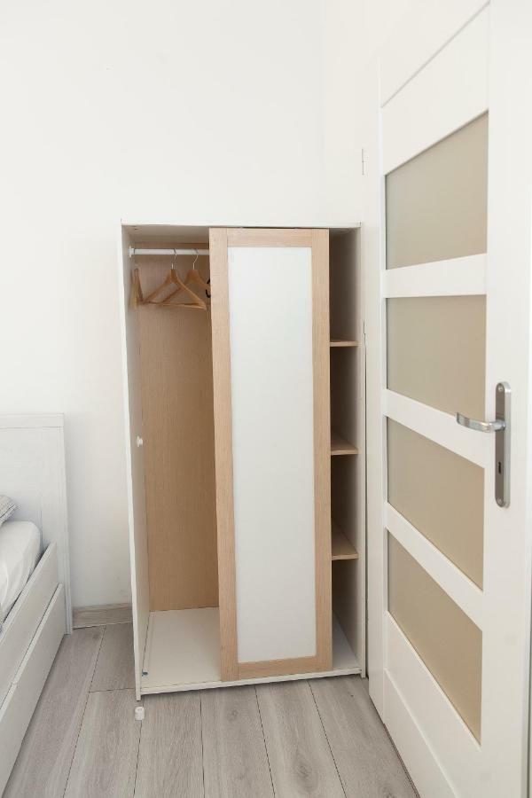 Comfortable Rooms Poznan Bagian luar foto